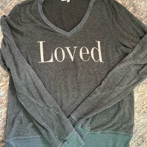 WILDFOX v-neck beach sweatshirt. Super cozy.